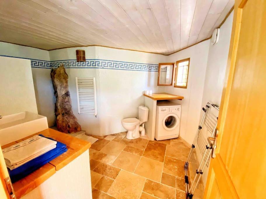 Bas De Villa Au Milieu Des Oliviers. Chateauneuf-Villevieille Esterno foto