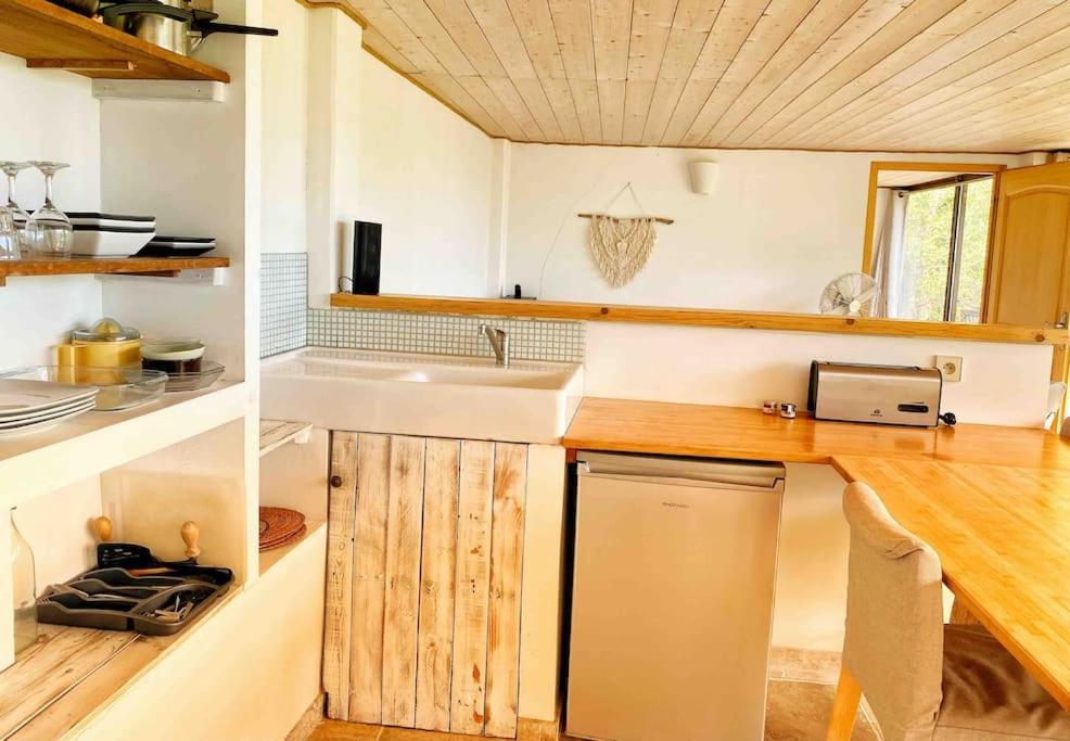 Bas De Villa Au Milieu Des Oliviers. Chateauneuf-Villevieille Esterno foto