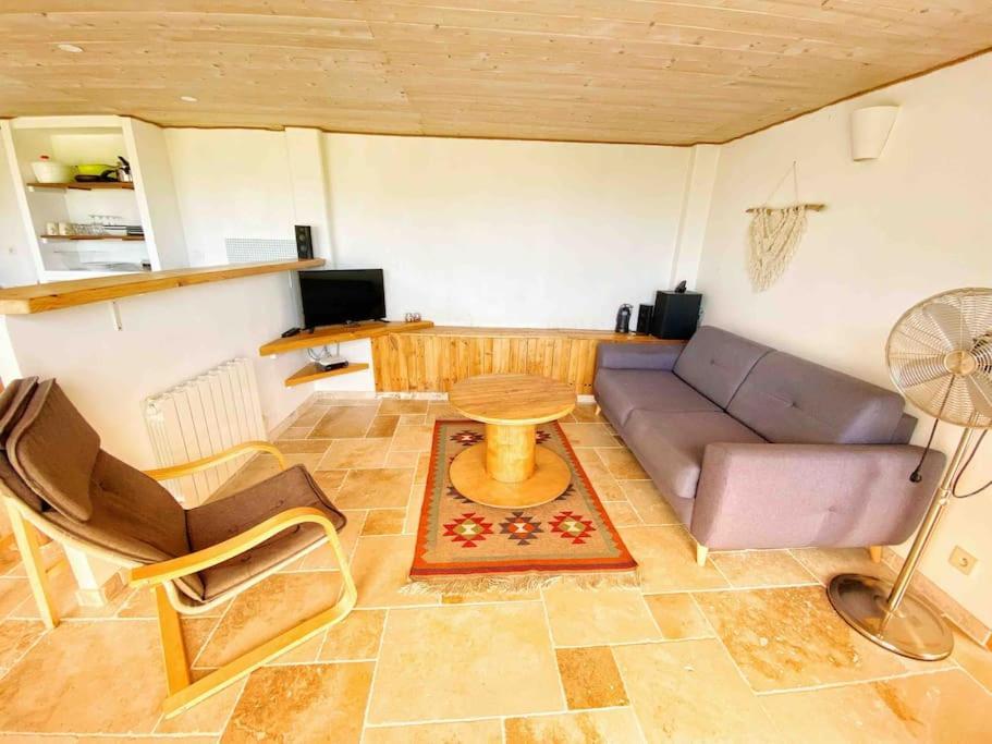 Bas De Villa Au Milieu Des Oliviers. Chateauneuf-Villevieille Esterno foto